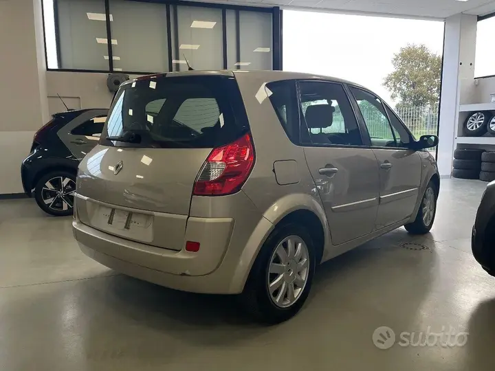 Renault Scenic 2008 photo 5