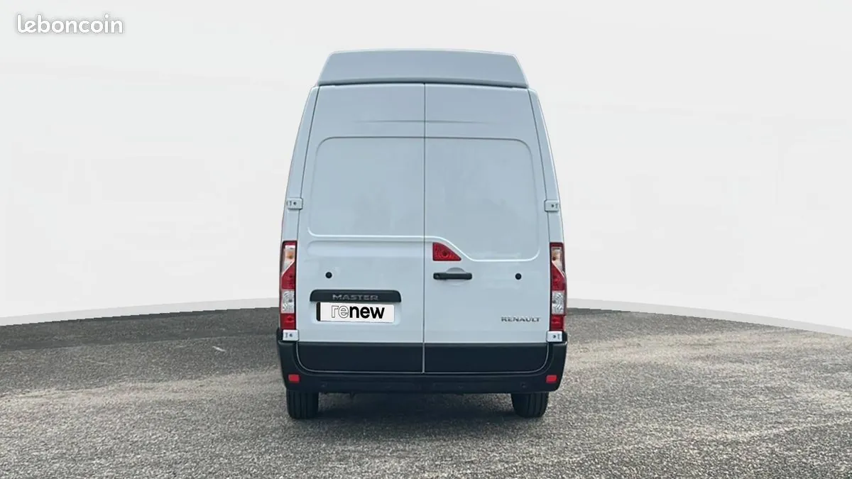 Renault Master 2024 photo 4