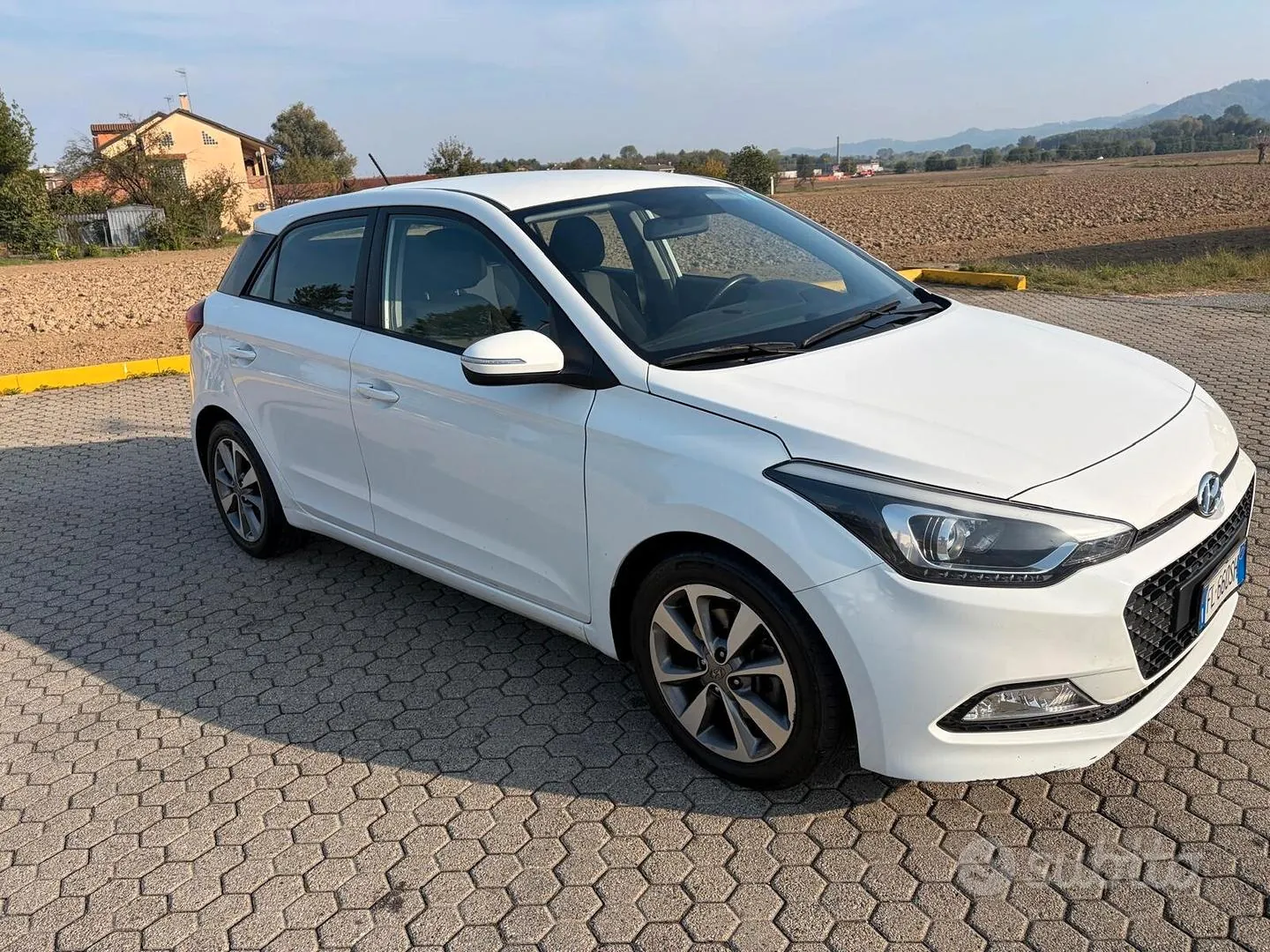 Hyundai I20 2017 photo 4