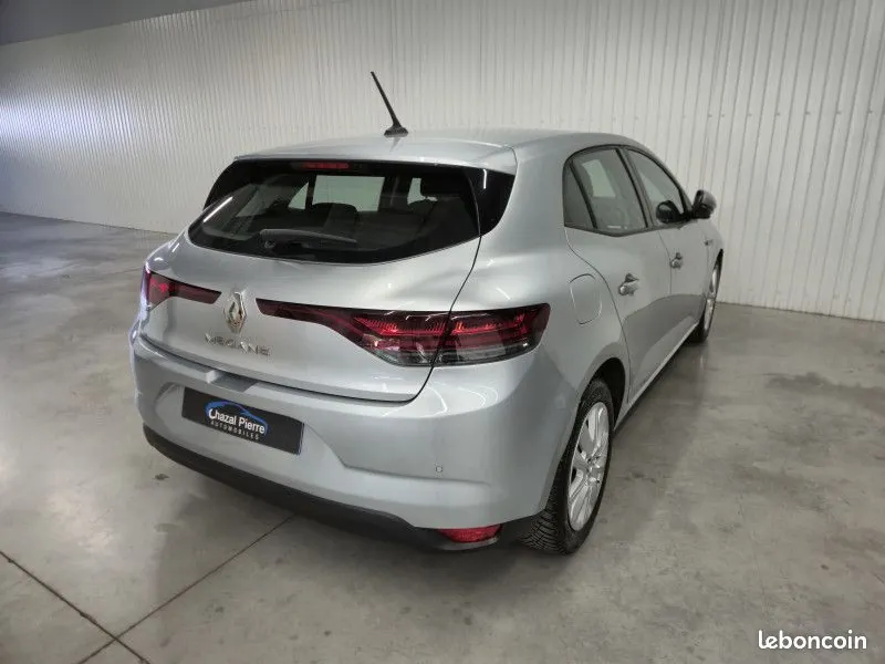 Renault Megane 2022 photo 3