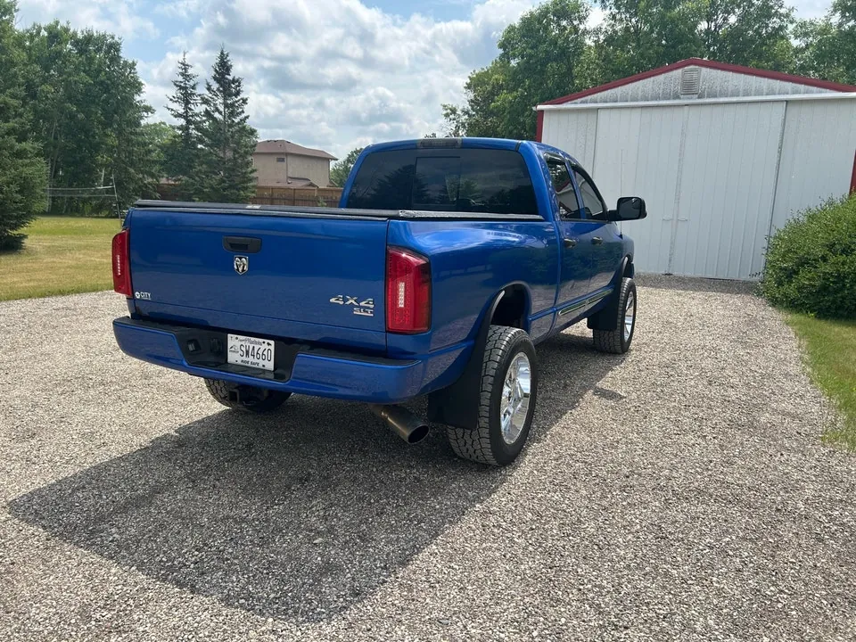Dodge Ram 2500 2005 photo 4