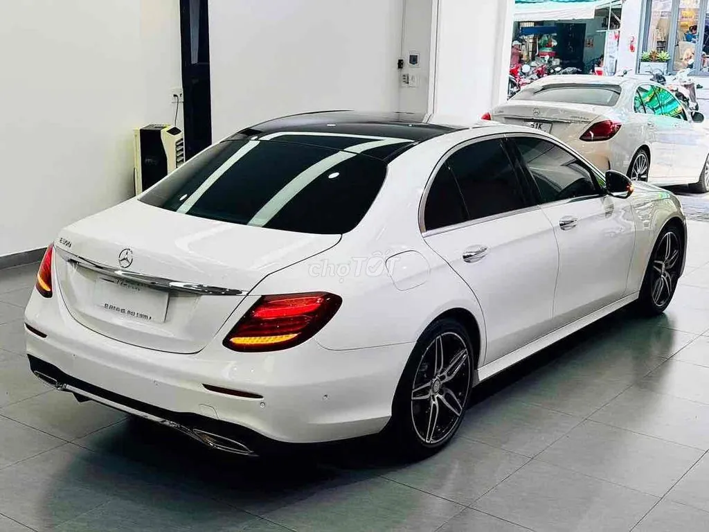 Mercedes-Benz E-Class 2017 photo 3