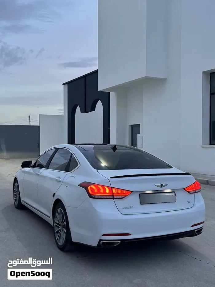 Hyundai Genesis 2017 photo 4