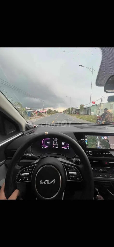 Kia Carens 2025 photo 3