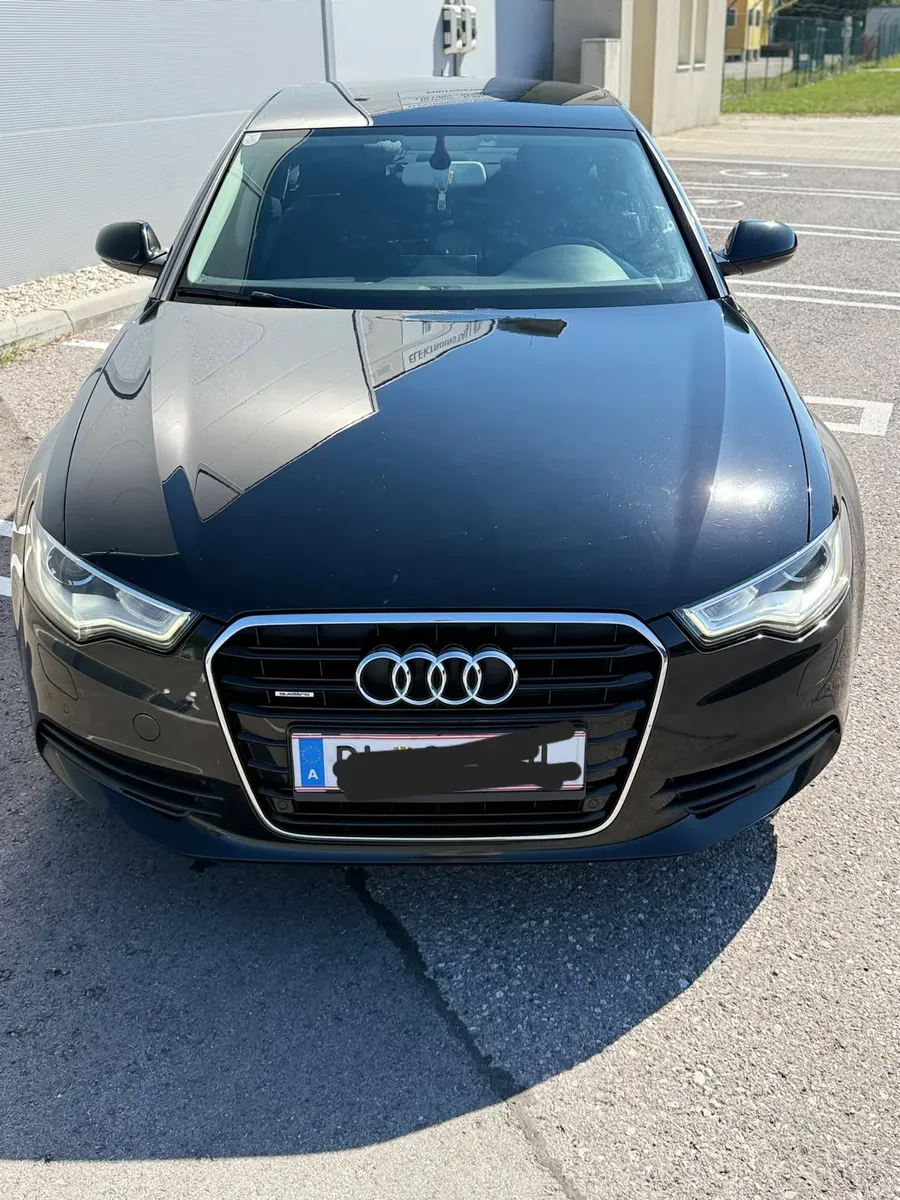 Audi A6 2011 photo 2