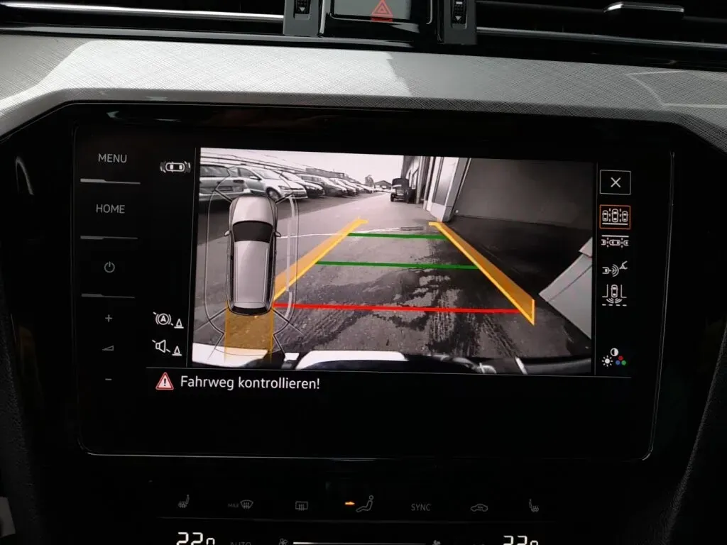 Volkswagen Passat 2021 photo 4