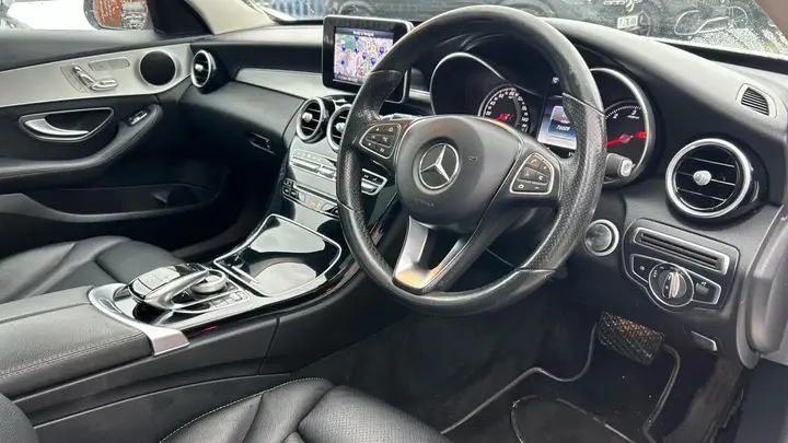 Mercedes-Benz C-Class 2017 photo 3