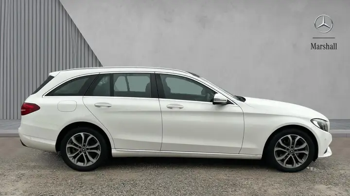Mercedes-Benz C-Class 2017 photo 4