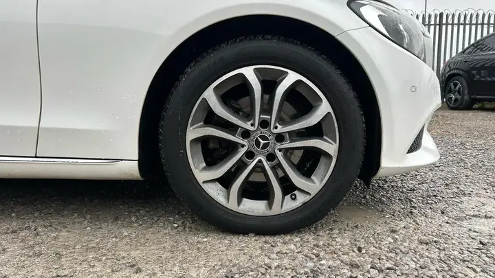 Mercedes-Benz C-Class 2017 photo 5