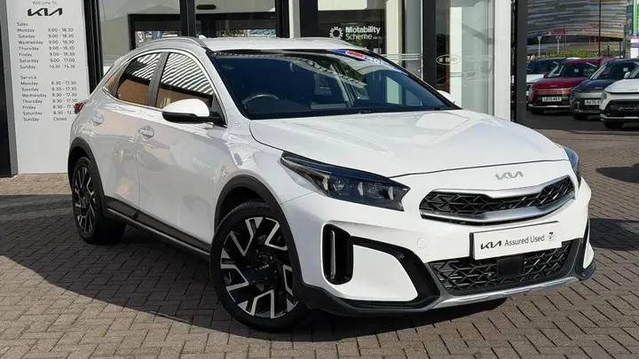 Kia Xceed 2023 photo 2