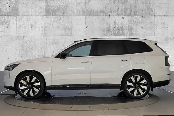 Volvo Ex90 2025 photo 4