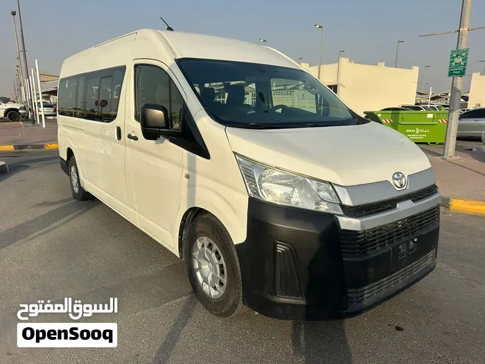 Toyota Hiace 2020 photo 3