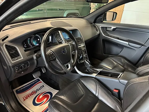 Volvo Xc60 2017 photo 4