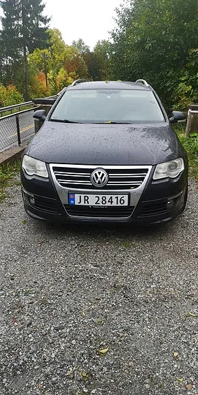 Volkswagen Passat 2010 photo 2