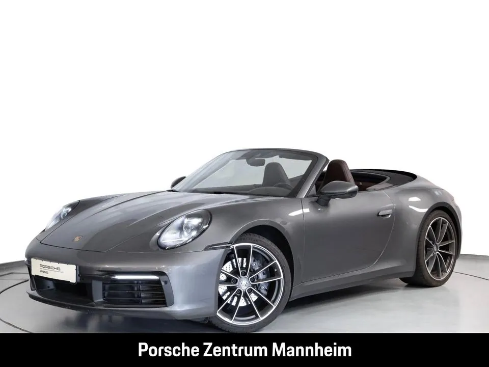Porsche 992 Carrera Cabrio