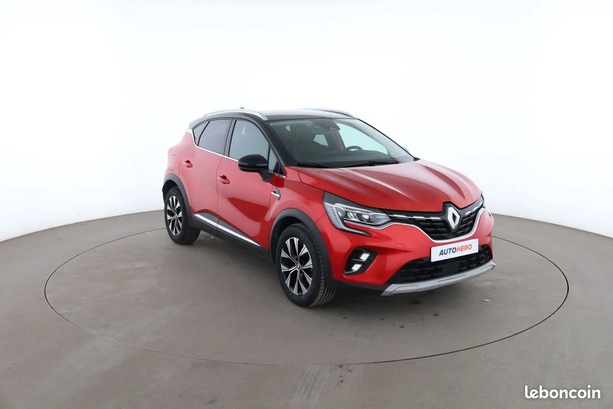 Renault Captur 2023 photo 4