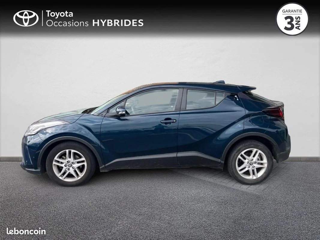 Toyota C-Hr 2023 photo 3
