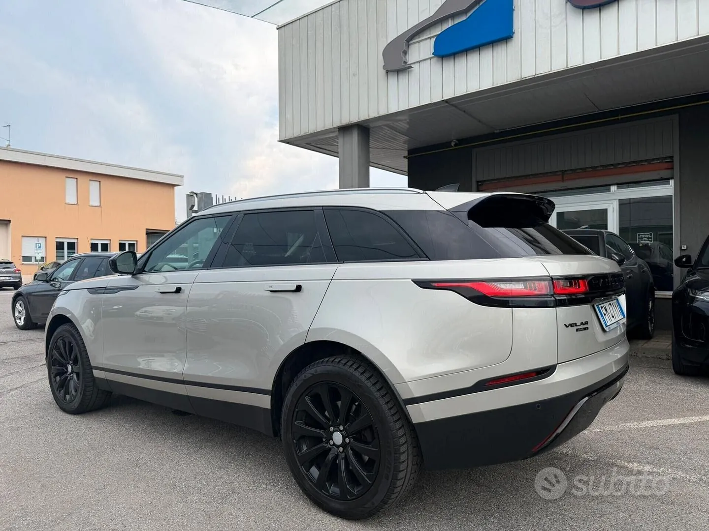Land Rover Range Rover Velar 2018 photo 5