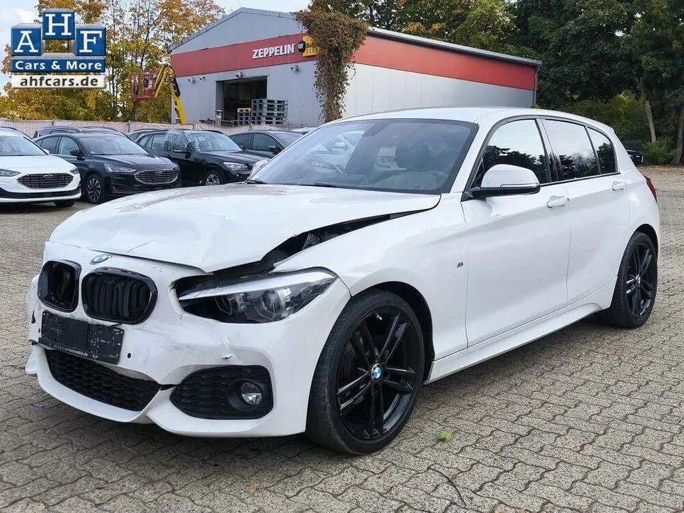 BMW 118I