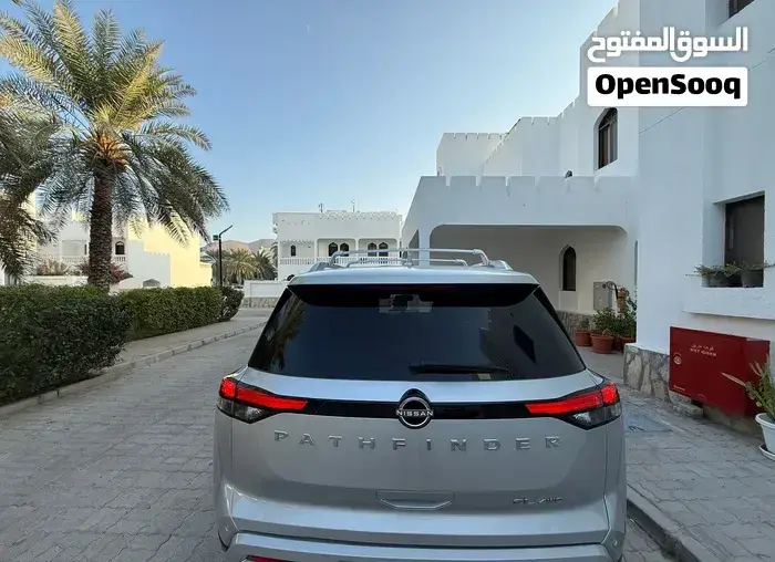 Nissan Pathfinder 2022 photo 2