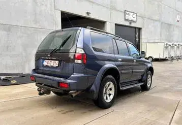 Mitsubishi Pajero Sport 2006 photo 4