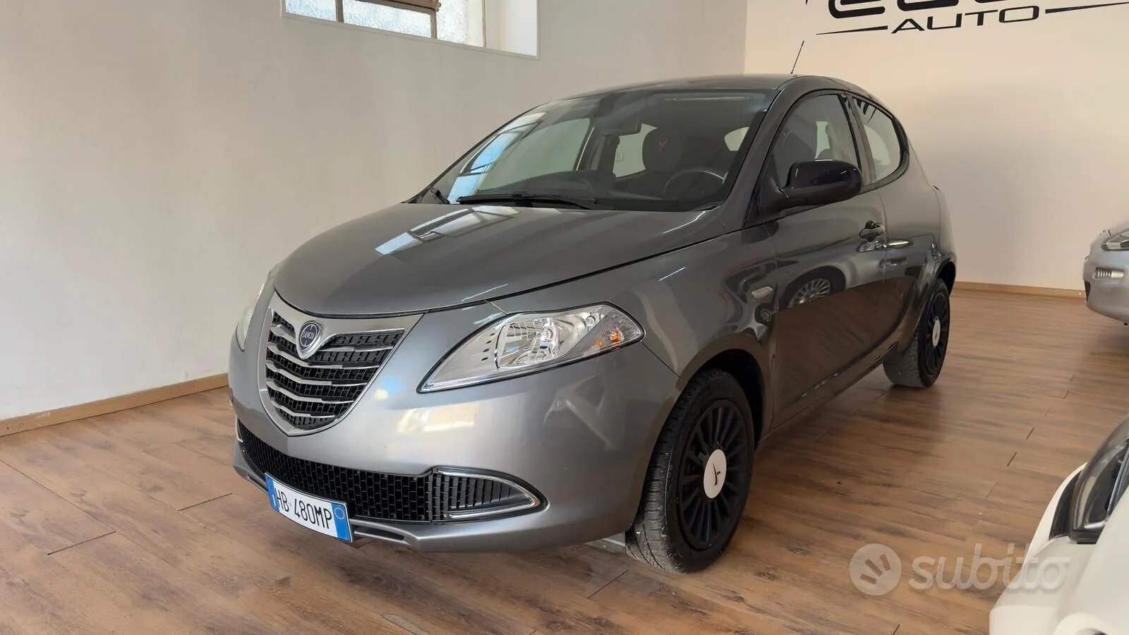 Lancia Ypsilon 2014 photo 2