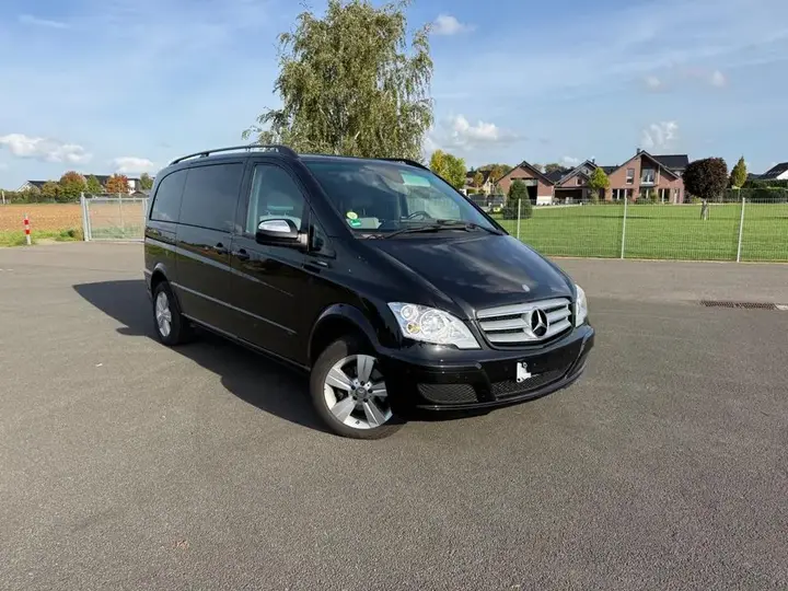 Mercedes-Benz Viano