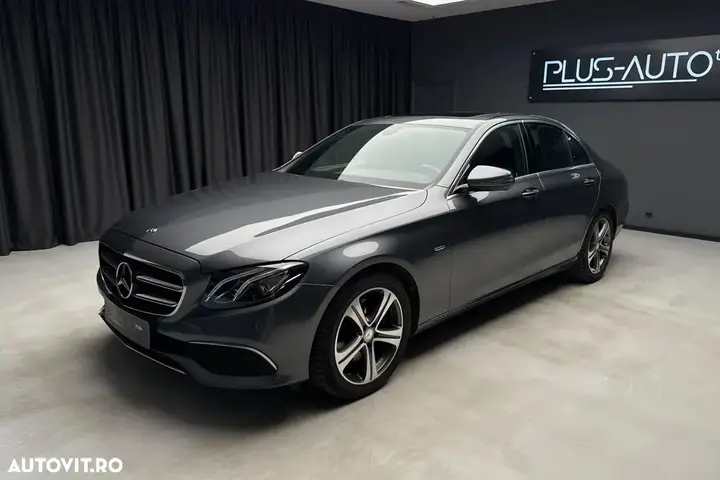 Mercedes-Benz E