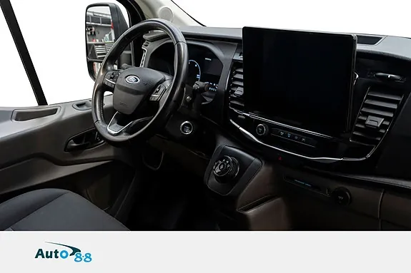 Ford Transit 2023 photo 2