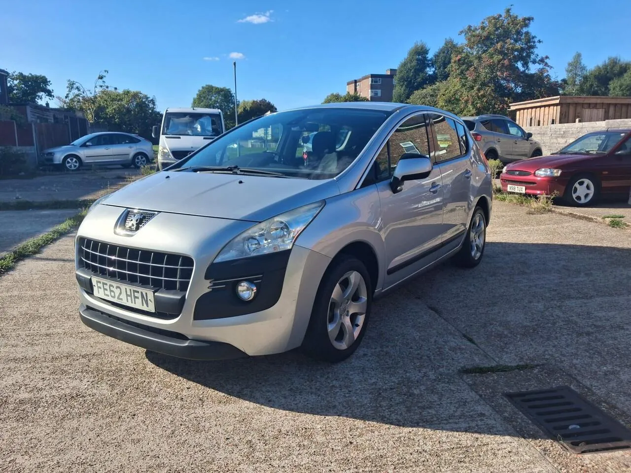 Peugeot 3008 2012 photo 2