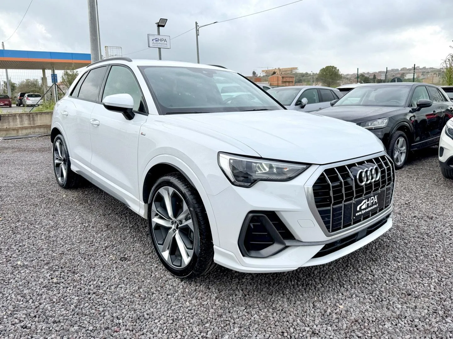 Audi Q3 2019 photo 3