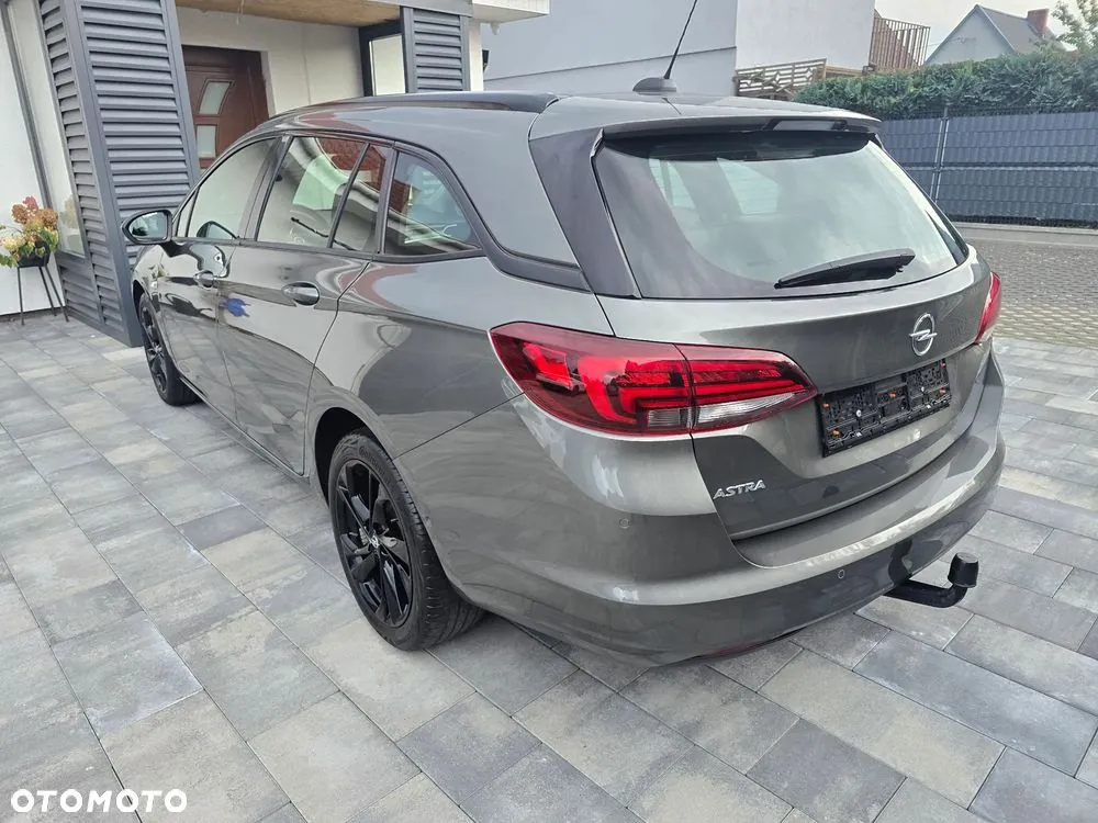 Opel Astra 2021 photo 4
