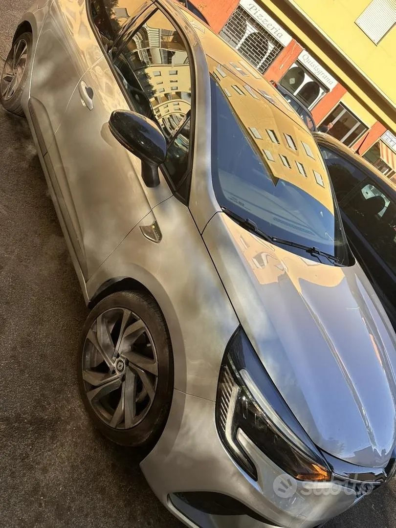 Renault Clio 2022 photo 5