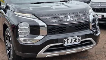 Mitsubishi Outlander 2022 photo 3