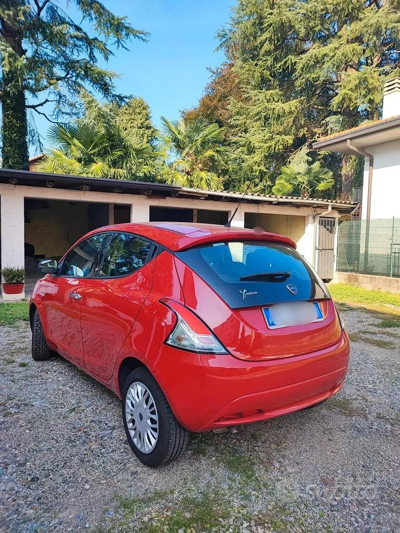 Lancia Ypsilon 2017 photo 5