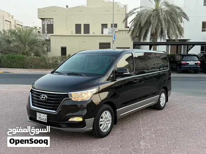 Hyundai H1 Gl 2020 photo 2