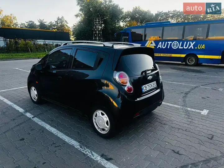 Chevrolet Spark 2011 photo 5