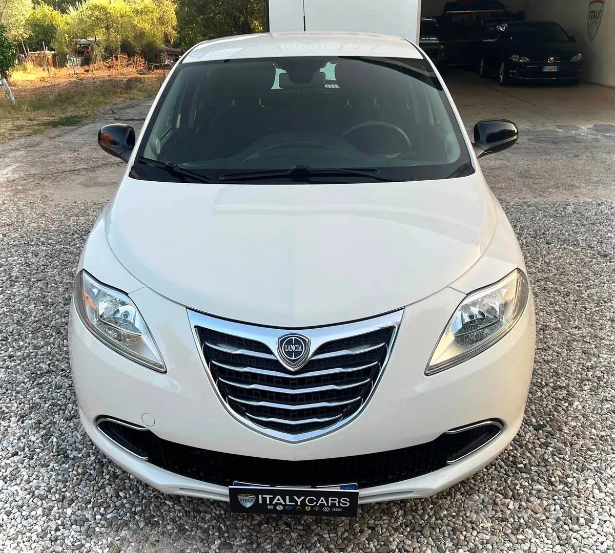 Lancia Ypsilon 2015 photo 3