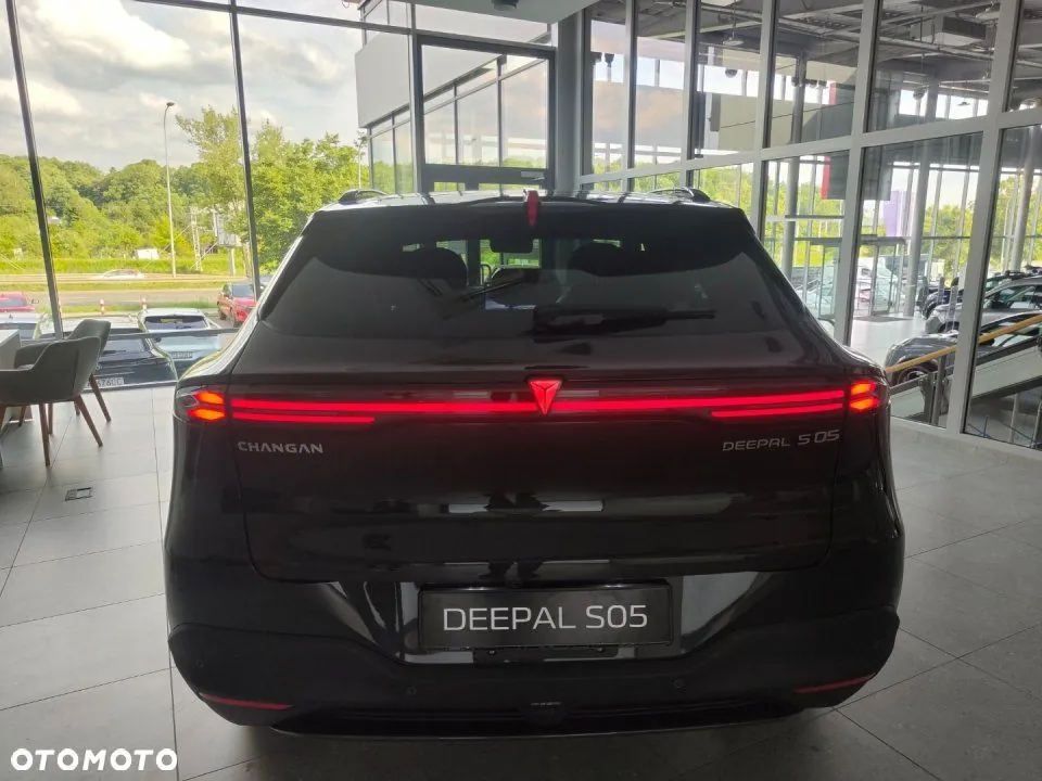 Changan Deepal S05 2026 photo 4