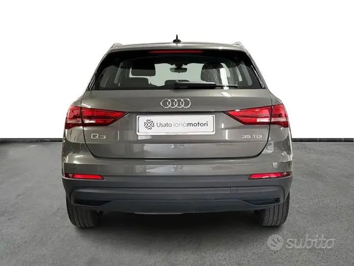 Audi Q3 2019 photo 5