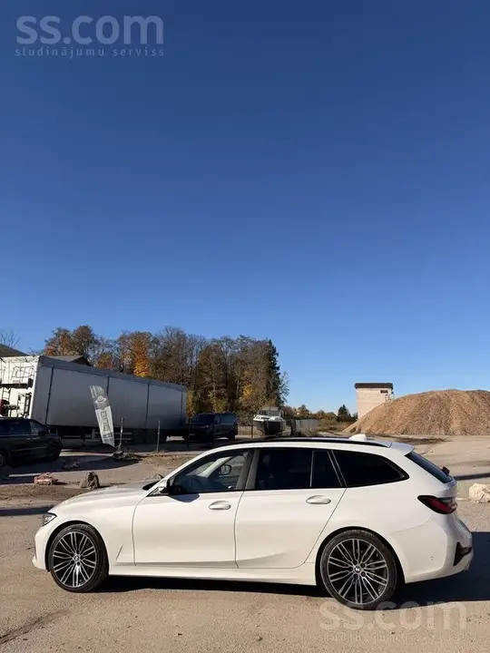 BMW 320D 2019 photo 3