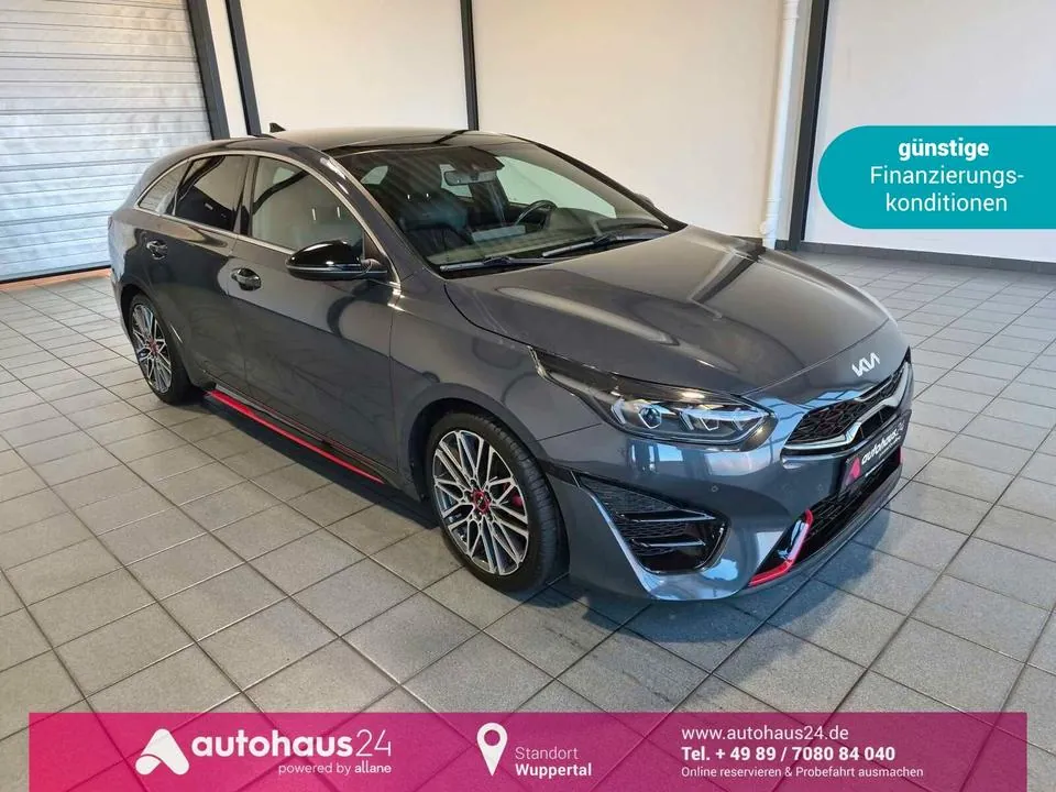 Kia Proceed