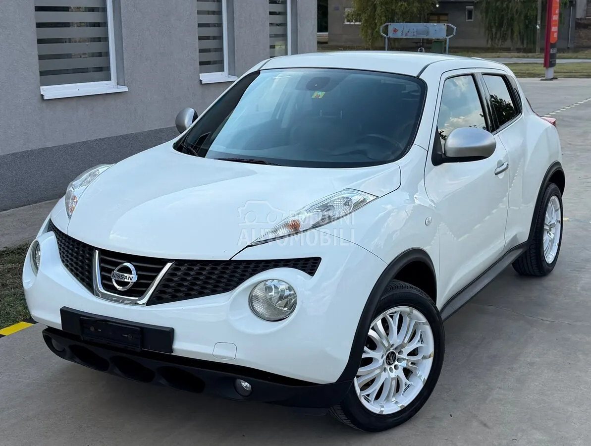 Nissan Juke 2012 photo 3