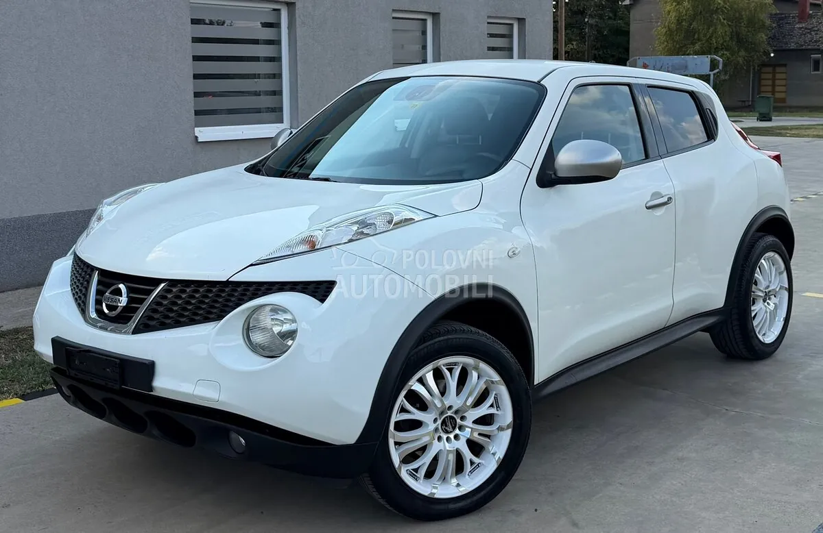 Nissan Juke 2012 photo 4