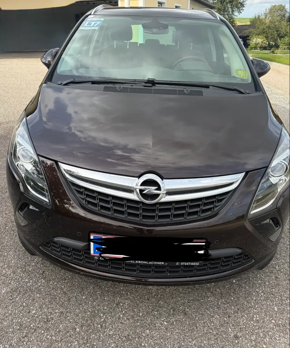 Opel Zafira 2013 photo 3