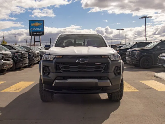 Chevrolet Colorado 2026 photo 3