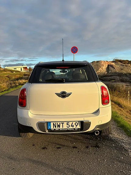 Mini Countryman Cooper D 2014 photo 4