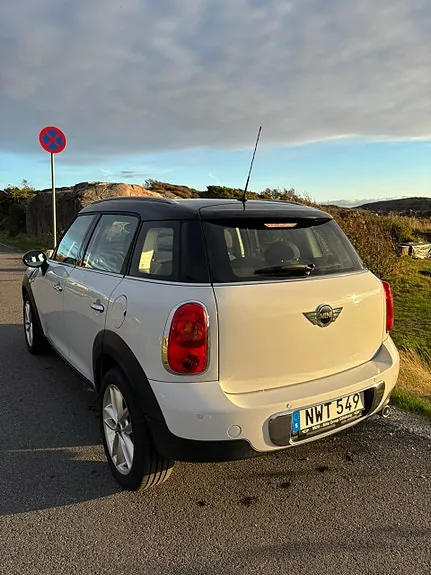 Mini Countryman Cooper D 2014 photo 2