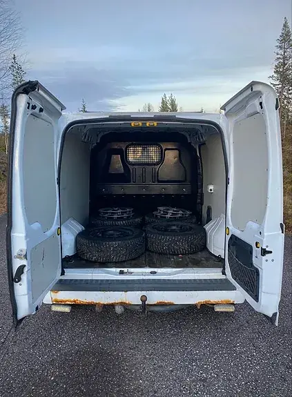 Ford Transit Connect 2009 photo 4