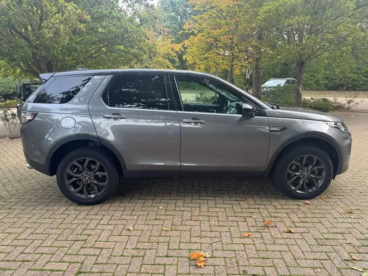 Land Rover Discovery Sport 2019 photo 5